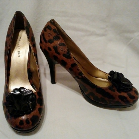 Madden Girl by Steve Madden Leopard Print Heels - Picture 9 of 9